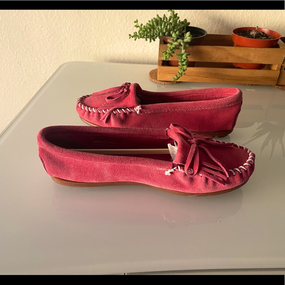 MINNETONKA “Kilty” Moccasins - Hot Pink - Picture 9 of 15